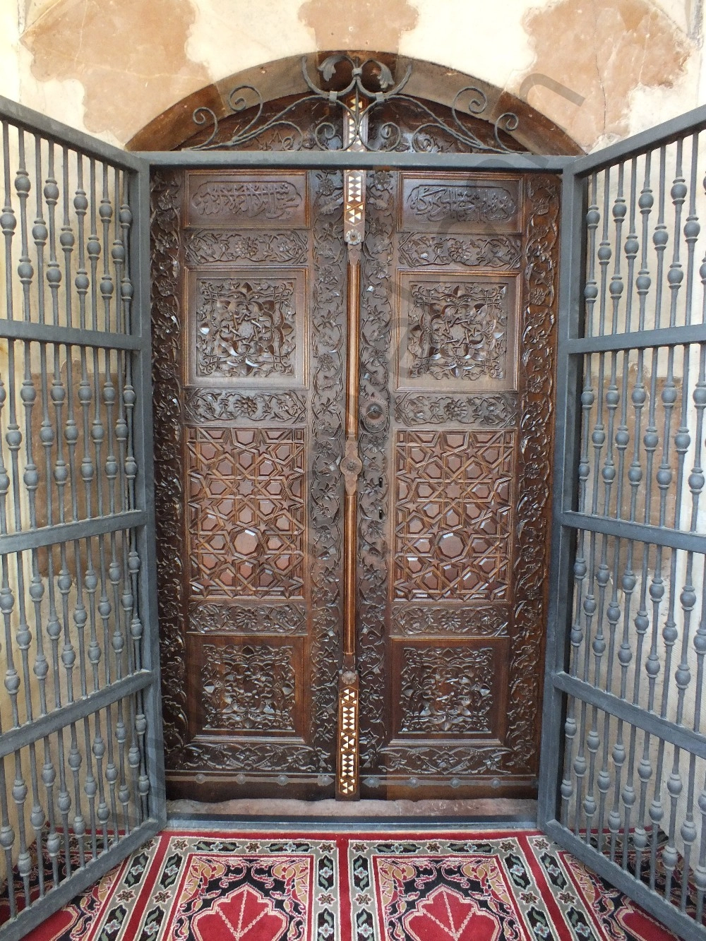 Özel İmalat Ahşap Cami Kapısı Modelleri