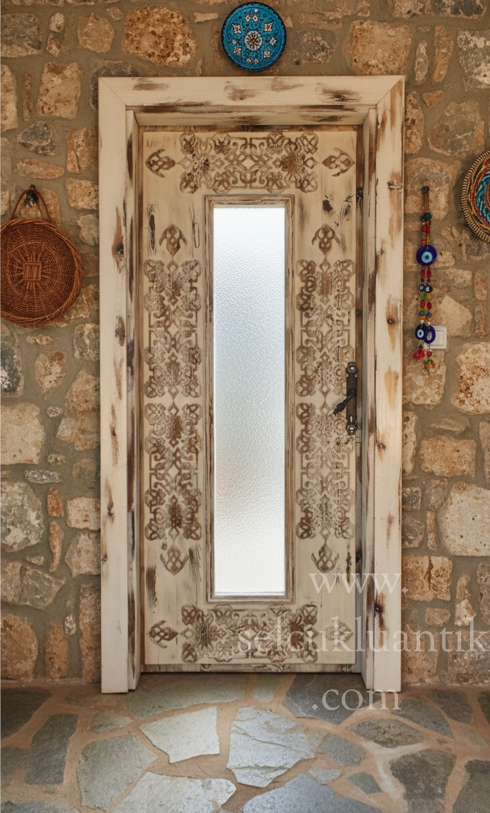 Neiwel İdil Antik Kapı