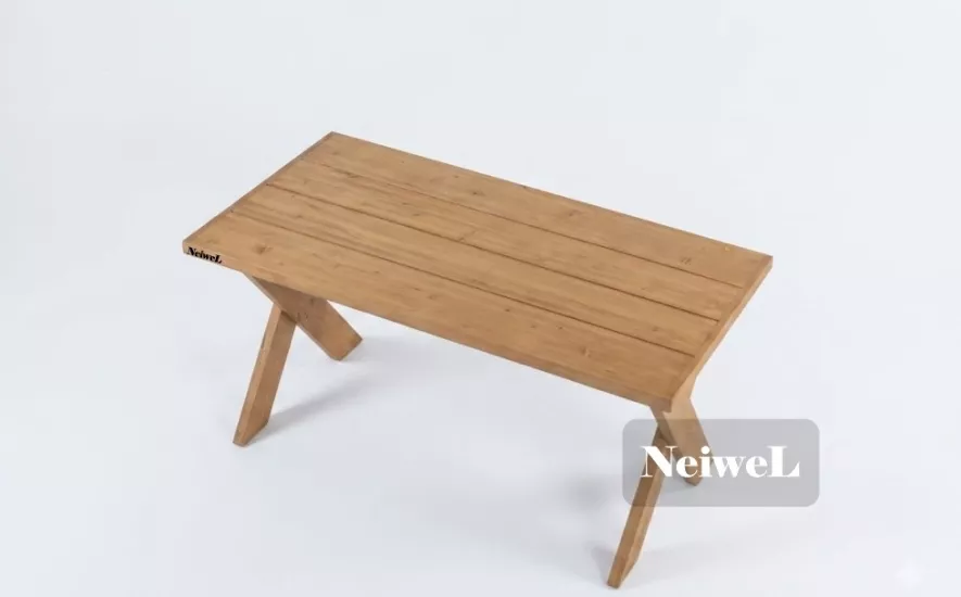 En Özel Doğal Ahşap Yemek Masaları Neiwel’de...
