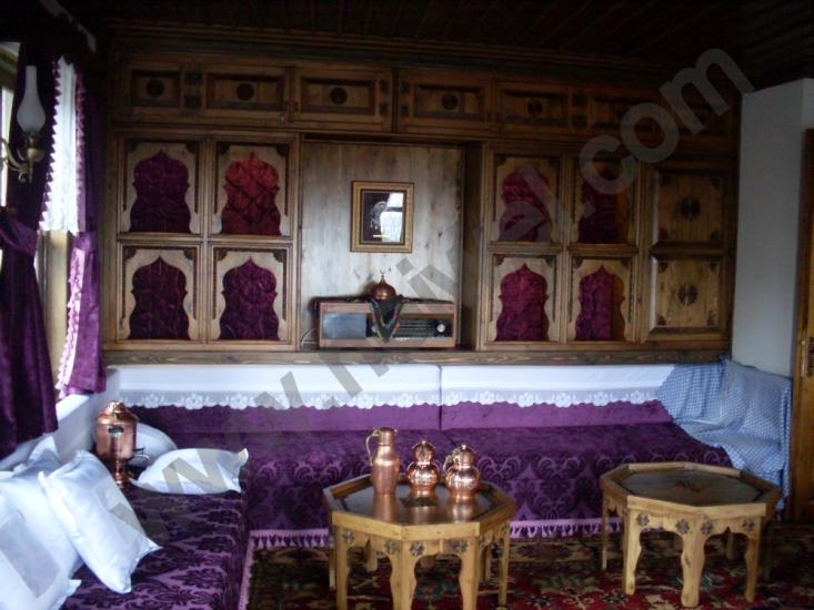 Ahşap Oymalı Restoran ve Kafe Mobilyaları